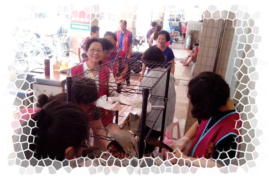 http://photo.lopon.org.tw/thumbnail/2014/20140531_001/20140531_001_018L.jpg