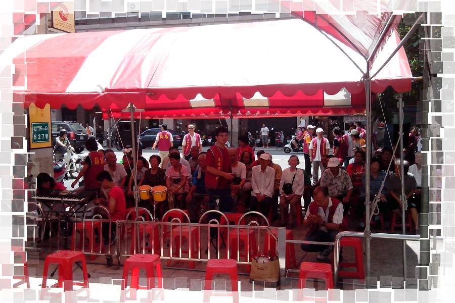 http://photo.lopon.org.tw/thumbnail/2014/20140531_001/20140531_001_025L.jpg