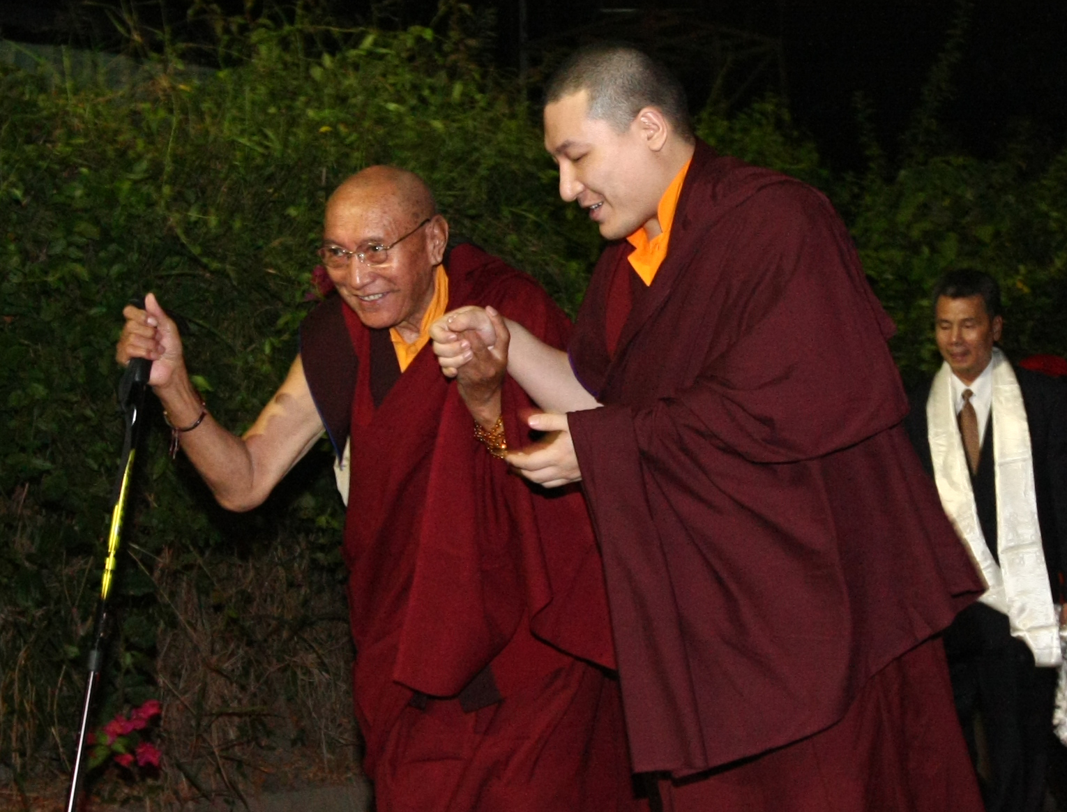 恭迎 法王噶玛巴驾临台湾